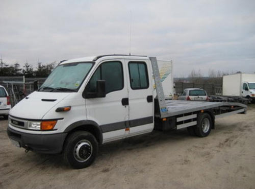 tow truck with double cabin